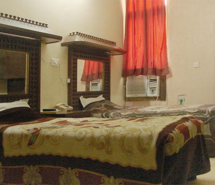 ניו דלהי Hotel Krishna Palace מראה חיצוני תמונה